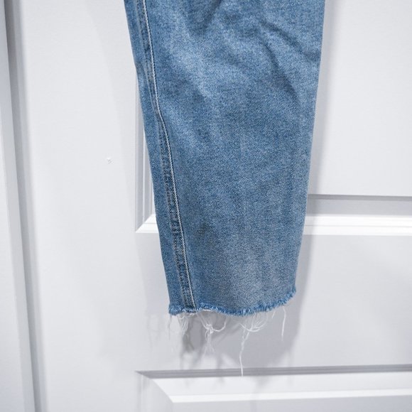 GRLFRND PIPER SUPER HIGH RISE SLIM Destroyed Jean in Size 31 | Size 31 - Picture 7 of 11